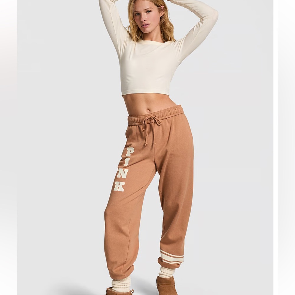 VICTORIA SECRET JOGGERS-medium